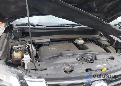 2018 Nissan Pathfinder Sv z USA, uszkodzony, nr VIN 5N1DR2MM0JC609570